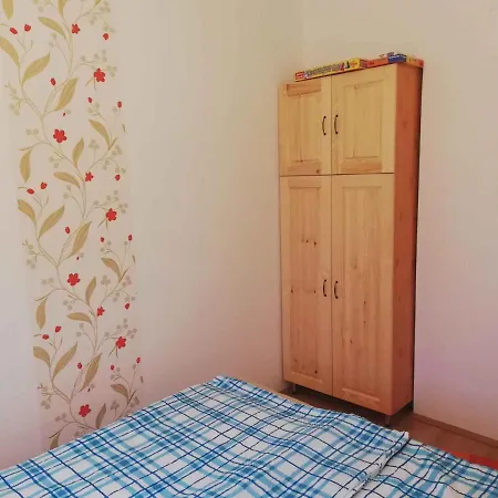 In 35839 Apartment *